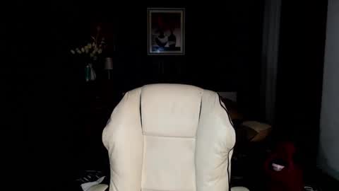 Snapshot of the_hottestlisa chatting on 03-24-26, 05:23 IG Lisa Avery Monroe online show from 03-24-26, 05:23