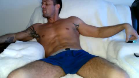 Snapshot of the_real_king_of_nv chatting on 01-11-25, 05:18 Your God online show from 01-11-25, 05:18