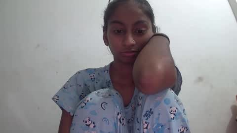 Snapshot of the_right_girl chatting on 02-27-26, 03:56 Suzan Sexy online show from 02-27-26, 03:56