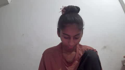 Snapshot of the_right_girl chatting on 03-03-26, 08:20 Suzan Sexy online show from 03-03-26, 08:20