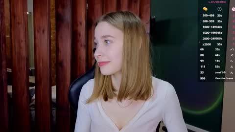 Snapshot of the_vickky chatting on 02-20-26, 06:52 Vicky online show from 02-20-26, 06:52