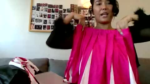 Alexandria Tigre online show from 10-27-25, 11:31