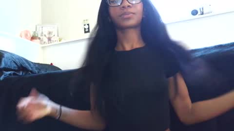 theangelbabyyy online show from 11-23-25, 05:46