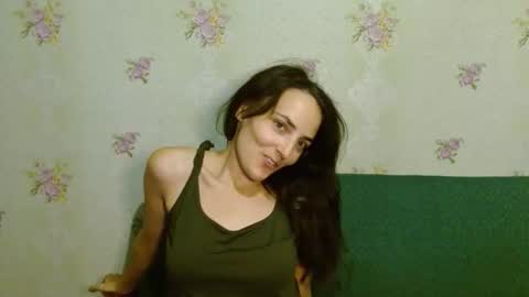 Snapshot of theanna510763 chatting on 10-24-25, 07:32 theanna510763 online show from 10-24-25, 07:32