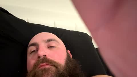 Snapshot of thebeardeddragon1985 chatting on 03-04-26, 06:41 thebeardeddragon1985 online show from 03-04-26, 06:41