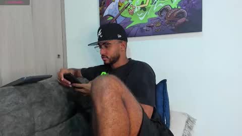 Snapshot of theblack_frank chatting on 01-06-26, 12:42 theblack_frank online show from 01-06-26, 12:42