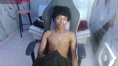 Snapshot of theblackflavor chatting on 03-05-26, 08:54 Flavor online show from 03-05-26, 08:54