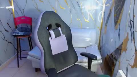 Snapshot of theblackflavor chatting on 03-05-26, 10:06 Flavor online show from 03-05-26, 10:06