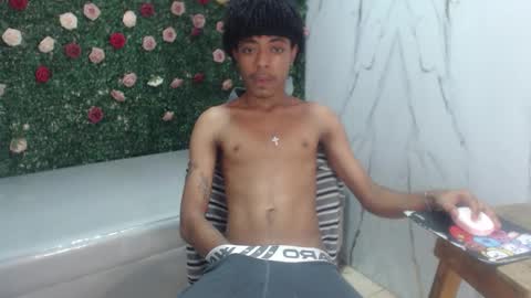 Snapshot of theblackflavor chatting on 03-17-26, 01:43 Flavor online show from 03-17-26, 01:43