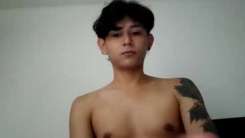 thebluesky_18 online show from 10-25-25, 08:55