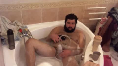 Snapshot of theboydu19 chatting on 09-30-25, 09:36 Toitoine online show from 09-30-25, 09:36