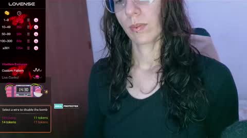 Snapshot of thecherry_paulette chatting on 09-16-25, 10:00 Paulette online show from 09-16-25, 10:00