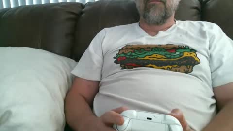 Snapshot of thedalenator chatting on 10-24-25, 01:03 thedalenator online show from 10-24-25, 01:03