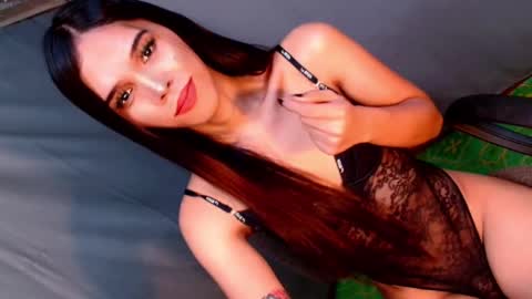 Lana But you can spell it backwards online show from 01-31-25, 01:22