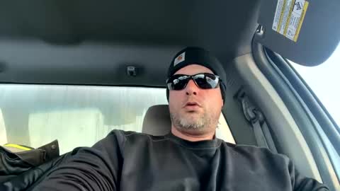 Snapshot of thedonald911 chatting on 12-28-24, 10:55 Carter Bates online show from 12-28-24, 10:55