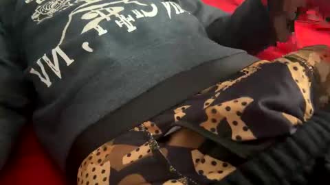 Snapshot of thee304slayer chatting on 10-31-25, 10:00 thee304slayer online show from 10-31-25, 10:00