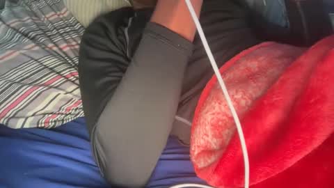 Snapshot of theeshooterr chatting on 11-27-25, 06:32 theeshooterr online show from 11-27-25, 06:32