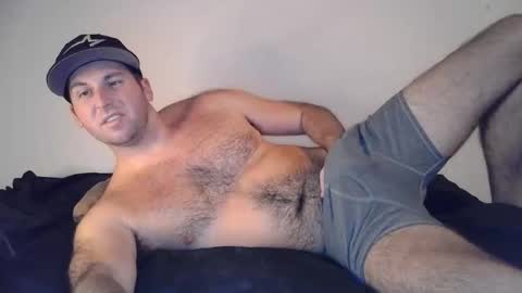 Snapshot of theetwohander chatting on 11-18-25, 03:34 Theetwohander online show from 11-18-25, 03:34