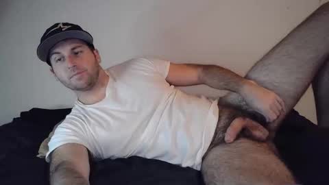 Snapshot of theetwohander chatting on 11-20-25, 01:28 Theetwohander online show from 11-20-25, 01:28