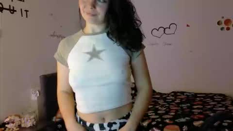 TheFarmergirl online show from 11-22-25, 06:29