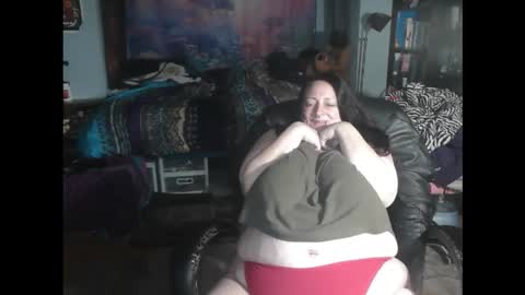 Sitara Mune online show from 10-18-25, 04:26