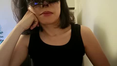 Snapshot of thefunlovingcriminals chatting on 12-21-25, 12:34 The Fun Loving Criminals online show from 12-21-25, 12:34