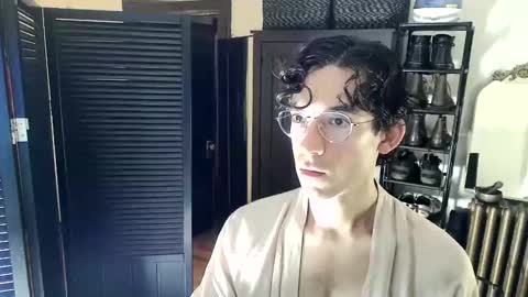 Snapshot of thegallerymale chatting on 09-14-25, 02:16 TGM online show from 09-14-25, 02:16