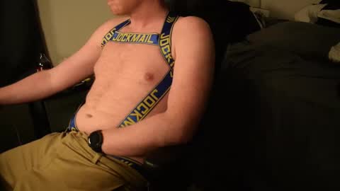 Snapshot of thegaymer19 chatting on 03-08-25, 03:39 SlimDean online show from 03-08-25, 03:39