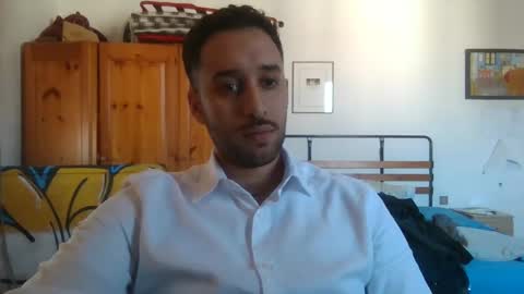 Snapshot of thegeiser chatting on 11-07-25, 12:49 thegeiser online show from 11-07-25, 12:49