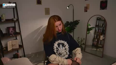 Snapshot of thegingerp chatting on 10-16-25, 11:17 Streaming mostly at online show from 10-16-25, 11:17