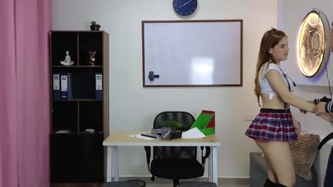 Snapshot of thegobletoffire chatting on 12-16-24, 10:03 Ncole Emily Calvin and Pepe online show from 12-16-24, 10:03