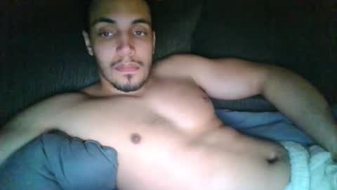 Snapshot of thegodbill4000 chatting on 02-14-25, 03:43 Thegodbill4000 online show from 02-14-25, 03:43