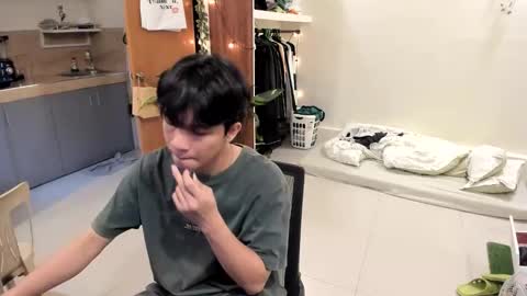 Snapshot of thegreenmagus chatting on 09-09-25, 08:36 Green online show from 09-09-25, 08:36