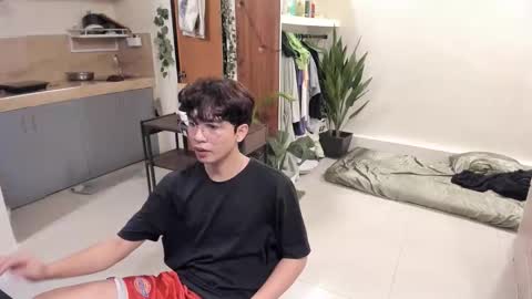 Snapshot of thegreenmagus chatting on 11-19-25, 12:27 Green online show from 11-19-25, 12:27