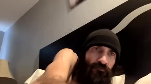 Snapshot of theh4iryfi5h chatting on 02-25-26, 09:57 theh4iryfi5h online show from 02-25-26, 09:57