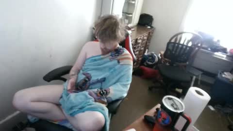 fuzzyfox online show from 02-10-26, 05:28