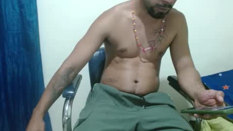 thehousedog online show from 11-12-25, 02:34