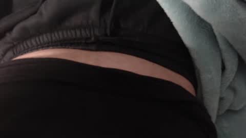 Snapshot of thejerk1974 chatting on 09-14-25, 04:06 Liam online show from 09-14-25, 04:06