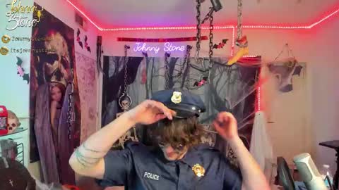 Snapshot of thejohnnystone chatting on 10-21-25, 12:11 Johnny Stone online show from 10-21-25, 12:11