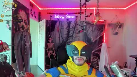 Snapshot of thejohnnystone chatting on 11-01-25, 12:01 Johnny Stone online show from 11-01-25, 12:01