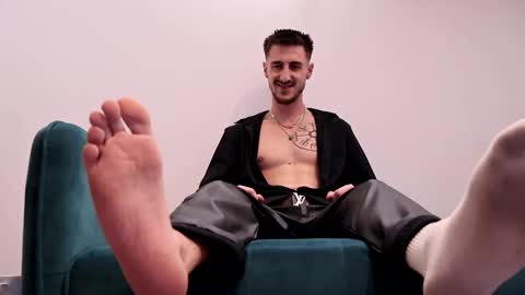 Snapshot of thejoker888 chatting on 10-17-25, 11:51 Master Joker online show from 10-17-25, 11:51