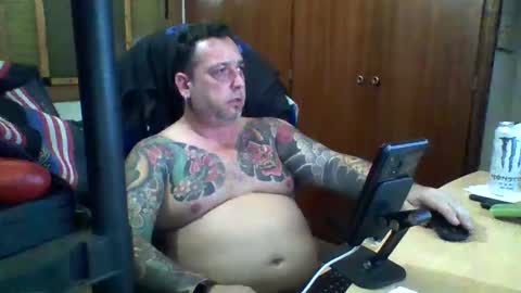 Snapshot of thekier chatting on 01-25-25, 02:26 thekier online show from 01-25-25, 02:26