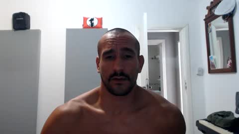 Snapshot of thekingofpains chatting on 01-20-25, 12:18 KINGOFPAINS online show from 01-20-25, 12:18