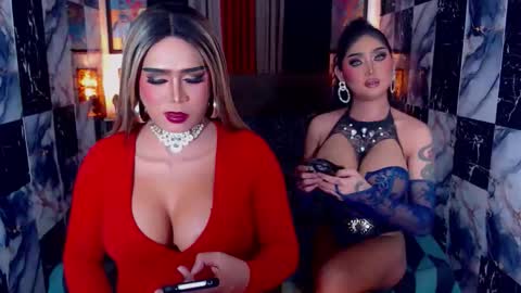 Paula online show from 09-30-25, 07:19