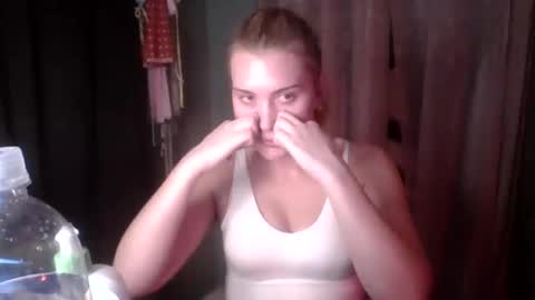 Little Bambii online show from 01-14-26, 03:34