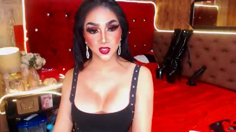 thelustqueen online show from 01-20-25, 03:39