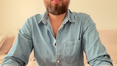 TheMonarchGoat online show from 10-17-25, 08:39