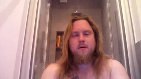 thenewdude1992 online show from 10-31-25, 12:22