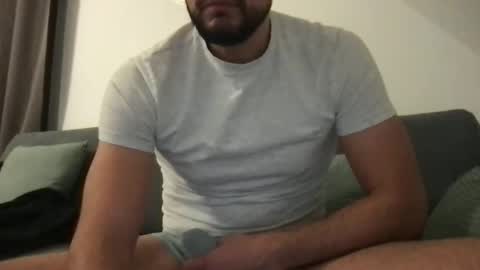 thenudeworldrover online show from 02-26-25, 08:33