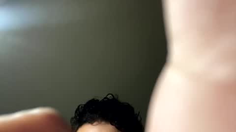 Snapshot of theohawke_ chatting on 01-30-25, 10:40 THEO- MATEO online show from 01-30-25, 10:40